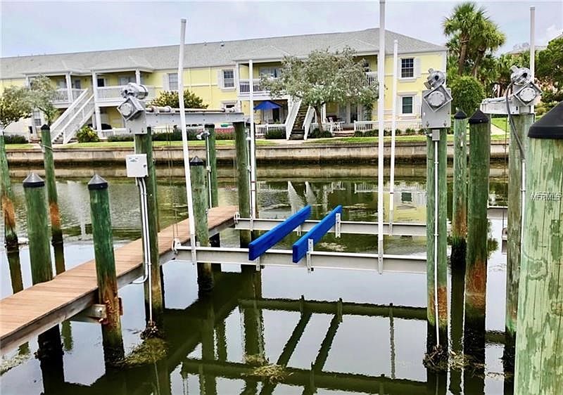 2nd image of 4927 Cobia Dr SE