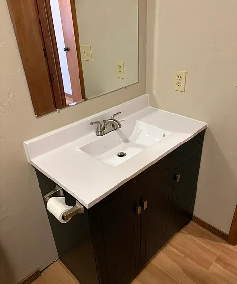 529B E Redwood St #B — Photo 9