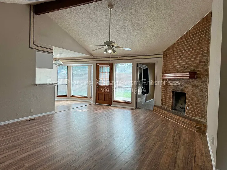 12400 Eric Field Pl — Photo 5
