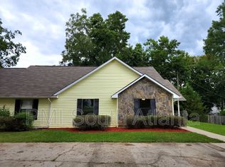 9 Elm St #B, Hampton, GA 30228