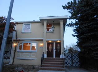 14987 254th St, Rosedale, NY 11422