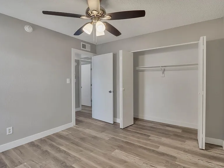 260 W 8th Ave #123 — Photo 25