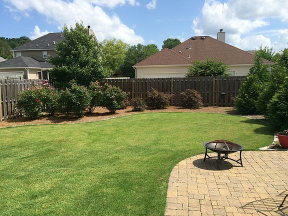 Nicely Landscaped