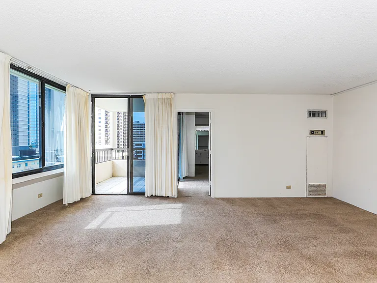 2215 Aloha Dr #1205 — Photo 10