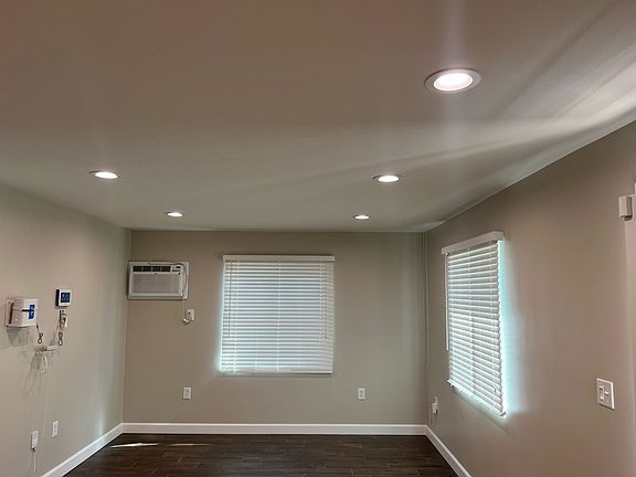 Superior Management-60th Pl-48962803703_02202023