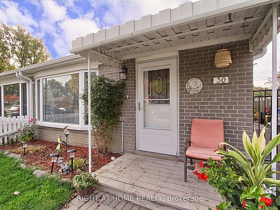 2nd image of 30 Kitimat Cres