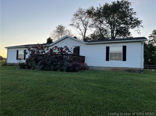 15209 New Market Rd, Marysville, IN 47141