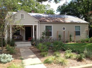 210 W Centre St, Fredericksburg, TX 78624
