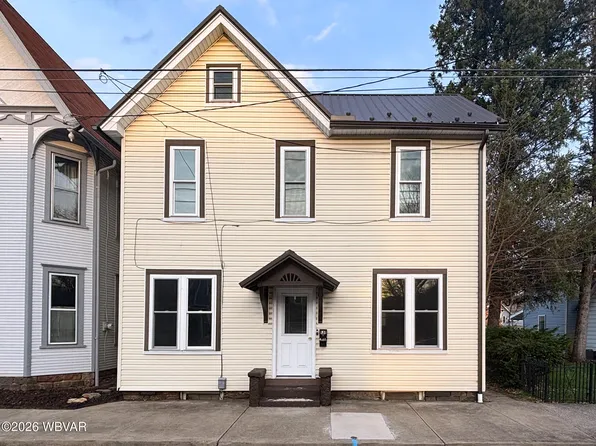 131 S Broad St, Jersey Shore, PA 17740