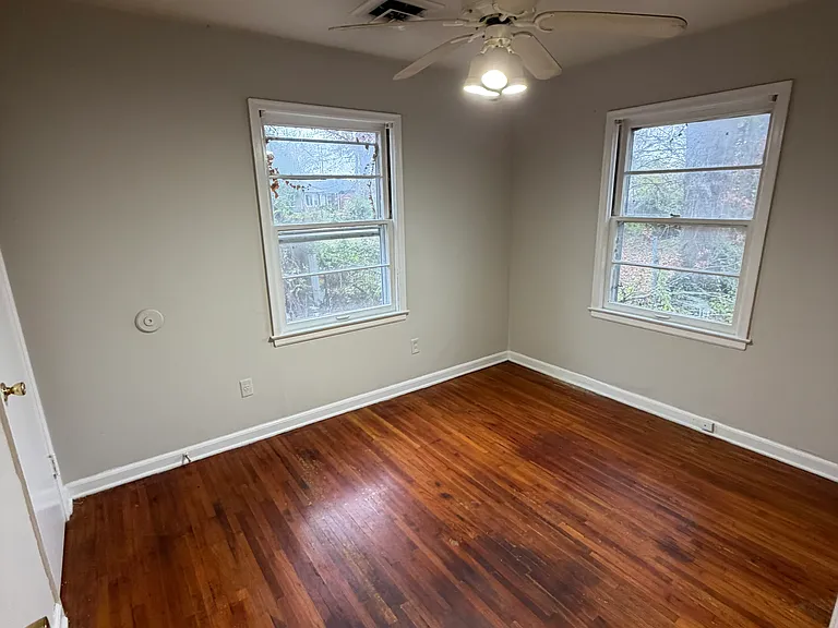 620 S Eastridge Dr — Photo 3
