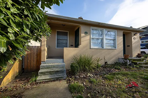 5206 SE 17th Ave #5206 Photo 1