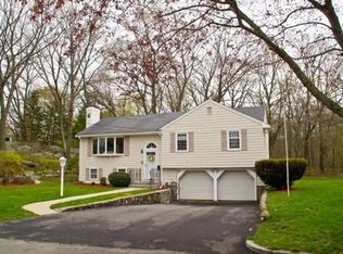 22 Philip Cir, Melrose, MA 02176