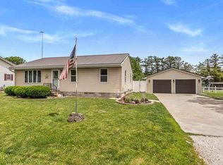 102 S 15th Ave, Washington, IA 52353