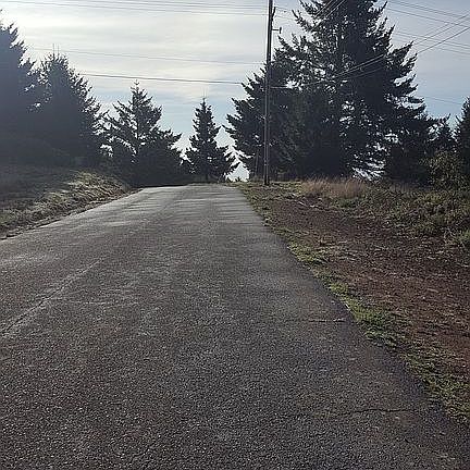 4th image of 126 Vista Rd
