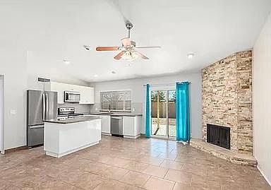 2nd image of 3339 Roswell Dr