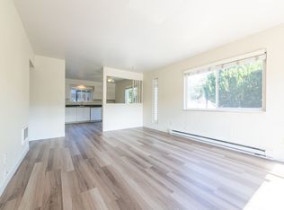 Bridgepointe Apartments, Portland, OR 97203