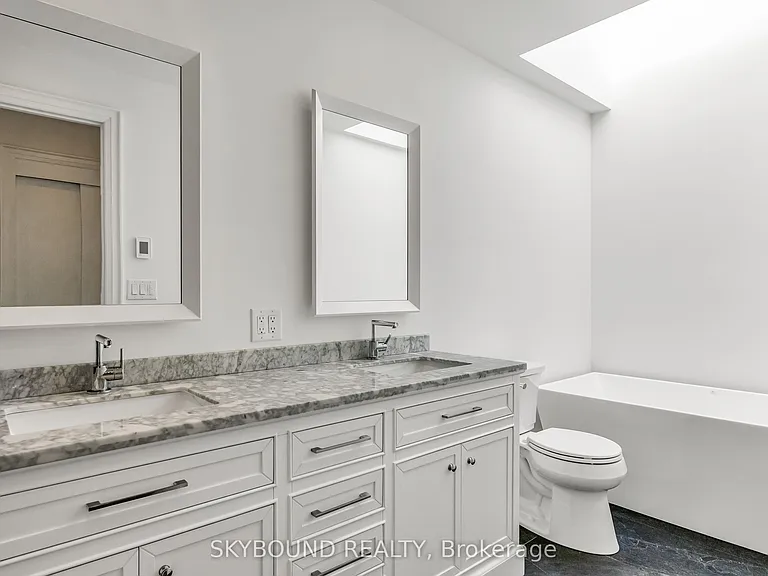323 Mortimer Ave #B — Photo 25
