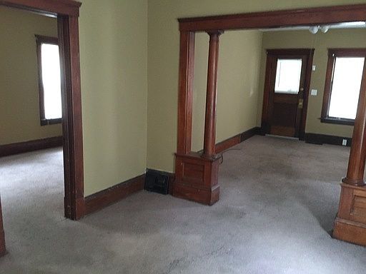 2nd image of 3718 W 39th St