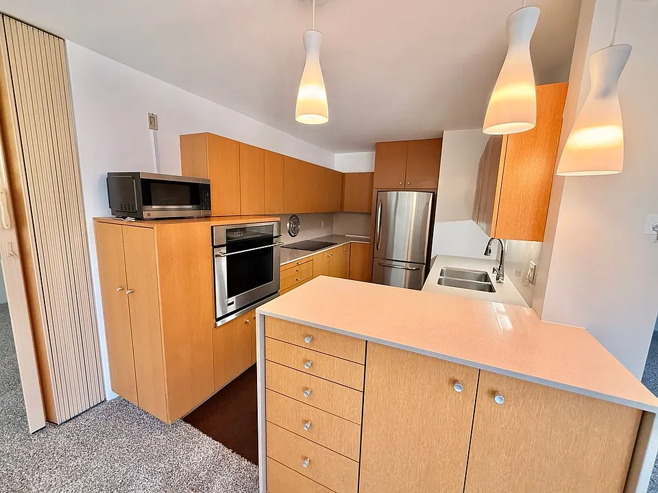 3200 6th Ave #208-2H