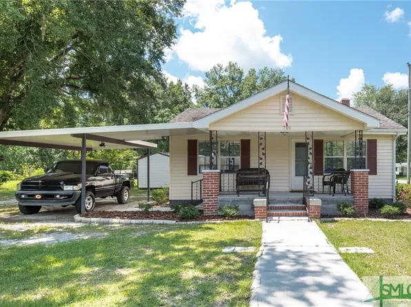 701 E Moore St, Bloomingdale, GA 31302