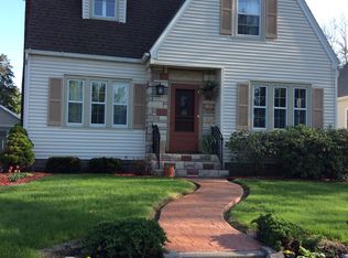 2222 Market St, La Crosse, WI 54601