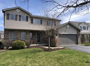 714 Ferret Xing, Oswego, IL 60543