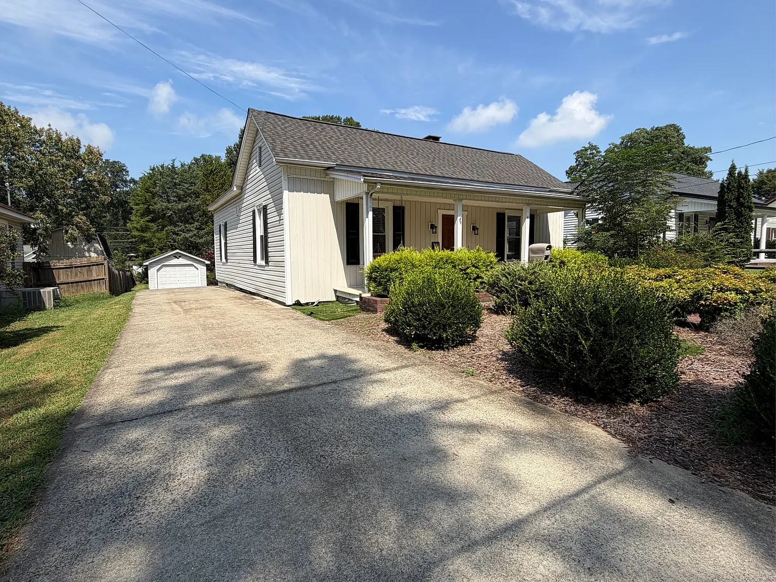 120 South Rose Avenue - 1 — Photo 3