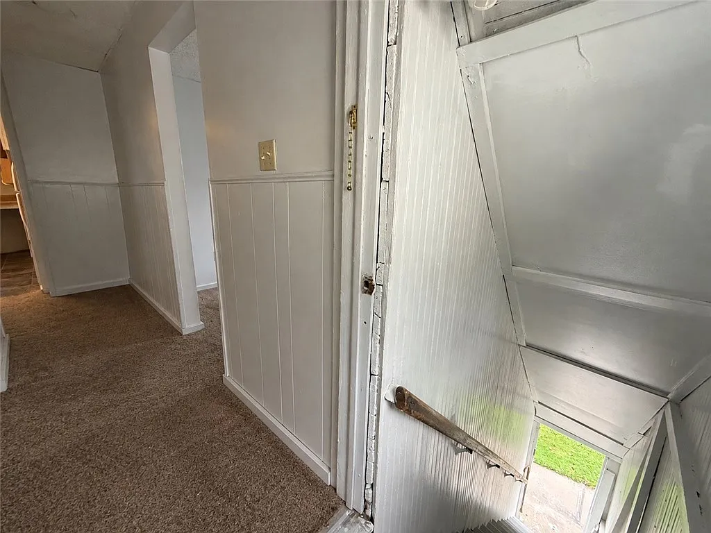 2 bed, 1.0 bath, 768 sqft, $1,100 — Photo 1