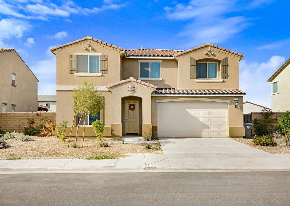 1st image of 53019 Calle Empalme