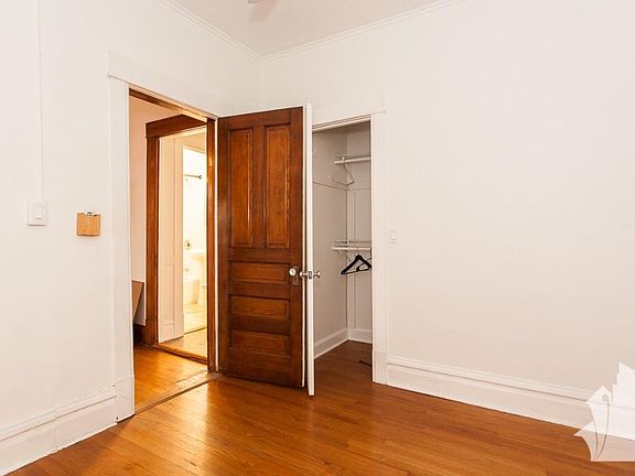 5th image of 2517 N Francisco Ave #2
