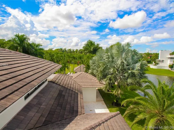 9464 NW 52 Doral Ln, Doral, FL 33178