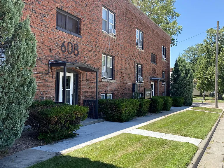 514 Grant St — Photo 11