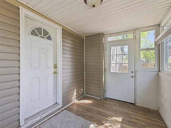 5th image of 428 Biltmore Rd