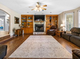 1520 N Texas Ave, Palestine, TX 75803