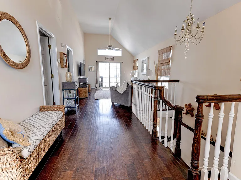 67 Vermont St — Photo 14