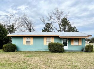 702 E Carr St, Donalsonville, GA 39845