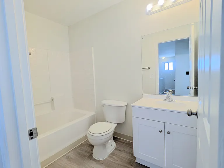 392 E Dirklay Ave — Photo 17
