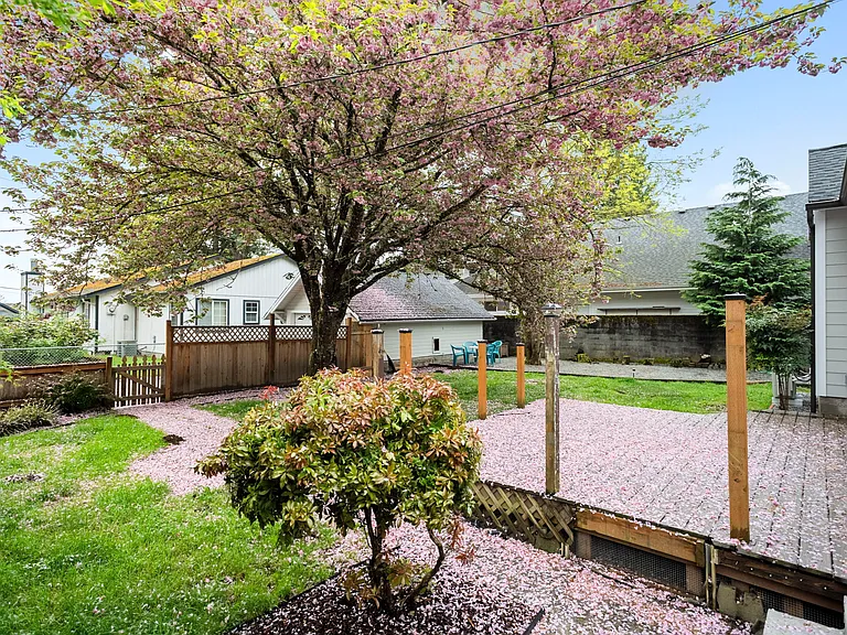 1346 NW Couch St — Photo 38