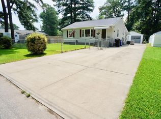 702 Mimosa Rd, Portsmouth, VA 23701