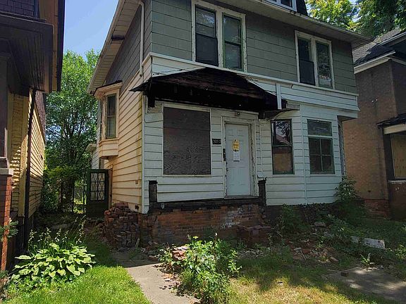 3210 Canton
