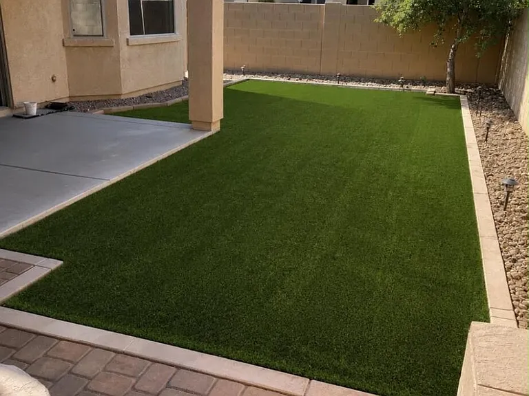 3340 S Sunland Dr — Photo 17