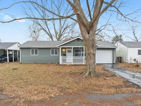 1110 Saint Marcella Dr, Cahokia, IL 62206