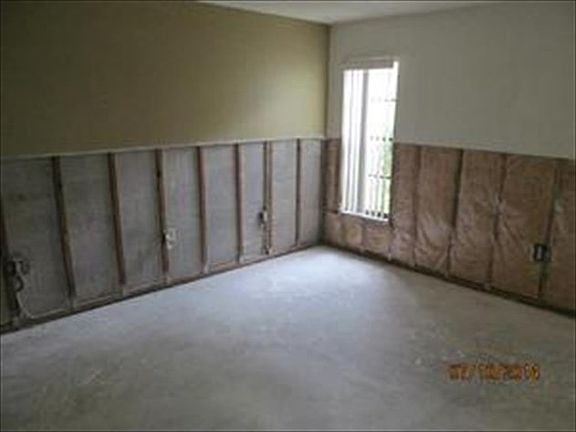 4th image of 100 Grand Blvd APT 105