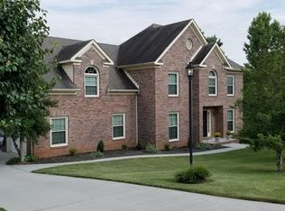 4928 Shannon Run Dr, Knoxville, TN 37918
