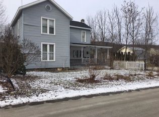 30 Reed St, Naples, NY 14512