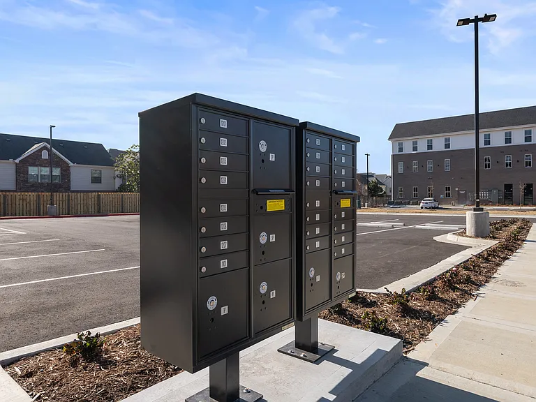 Centerstone Market + Lofts — Photo 27