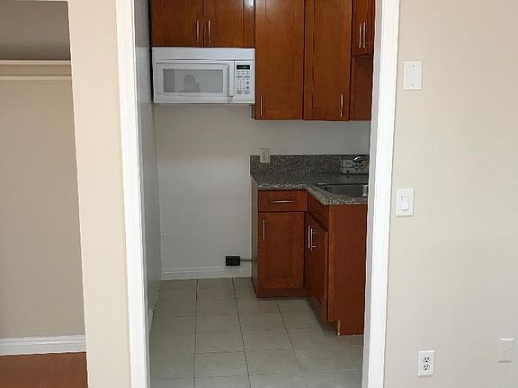 5th image of 7237 Amigo Ave APT 12A