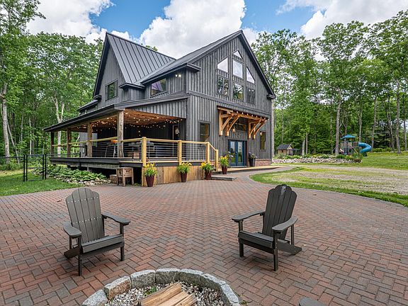 2nd image of 120 River Road