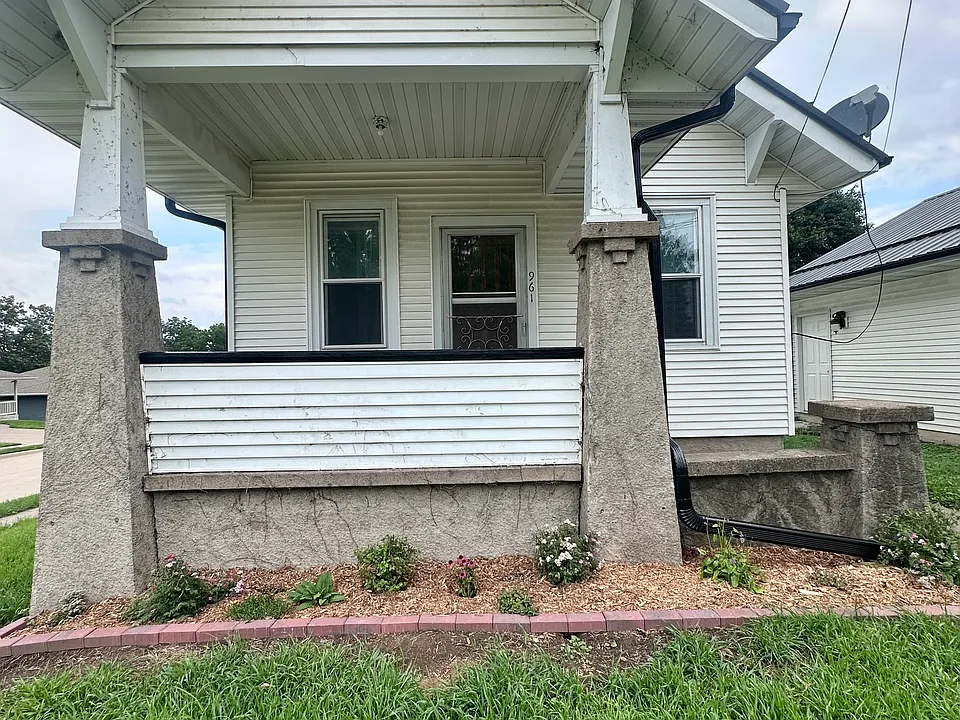 961 Liberty Ave