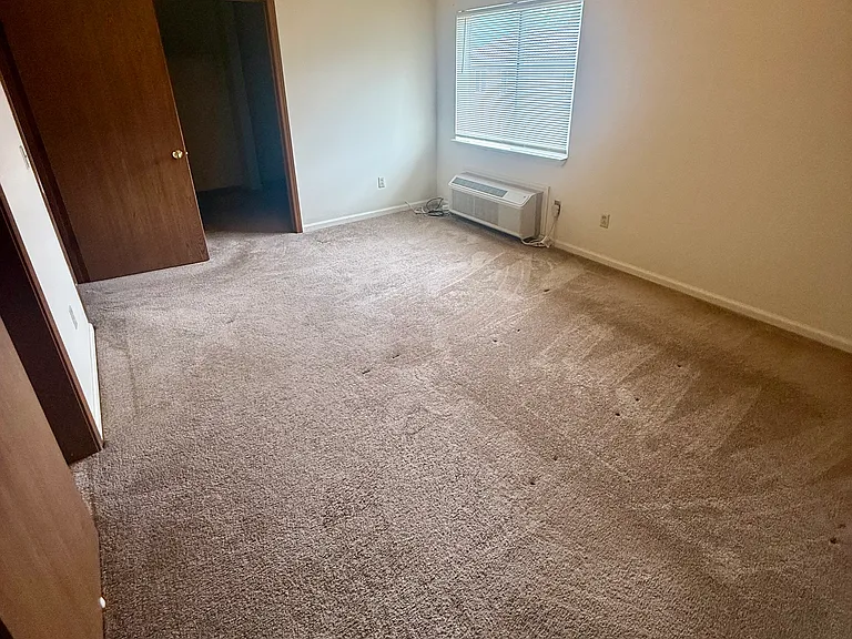 461 Whites Mill Rd #457B — Photo 6